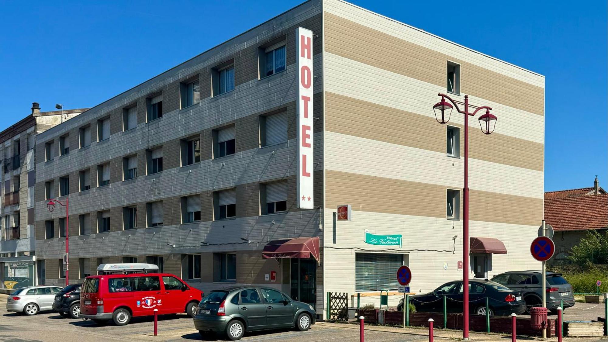 Hotel Le Valeran Ligny-en-Barrois Εξωτερικό φωτογραφία